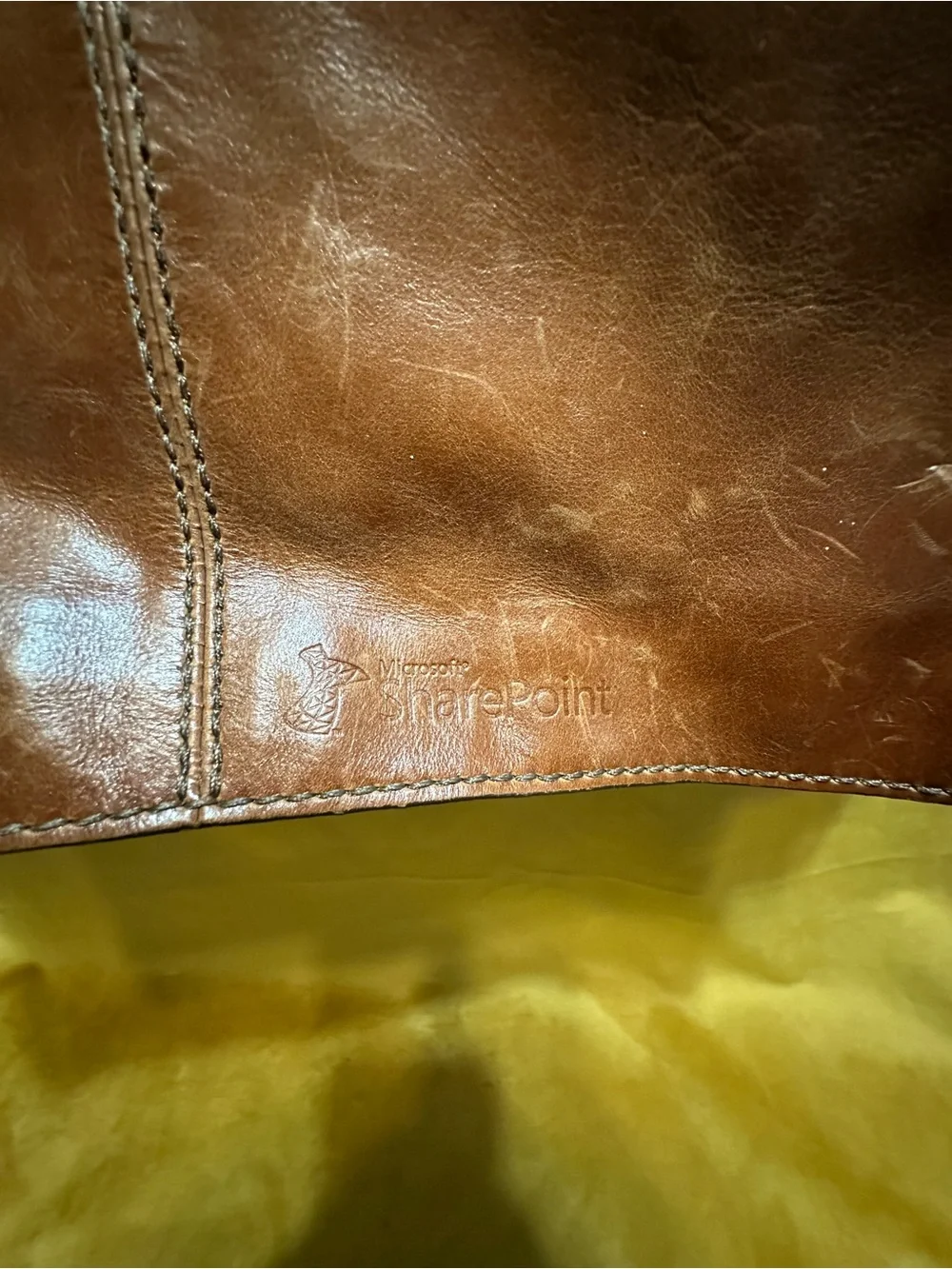 Fossil Chestnut Brown Leather Messenger Bag with Adjustable Strap